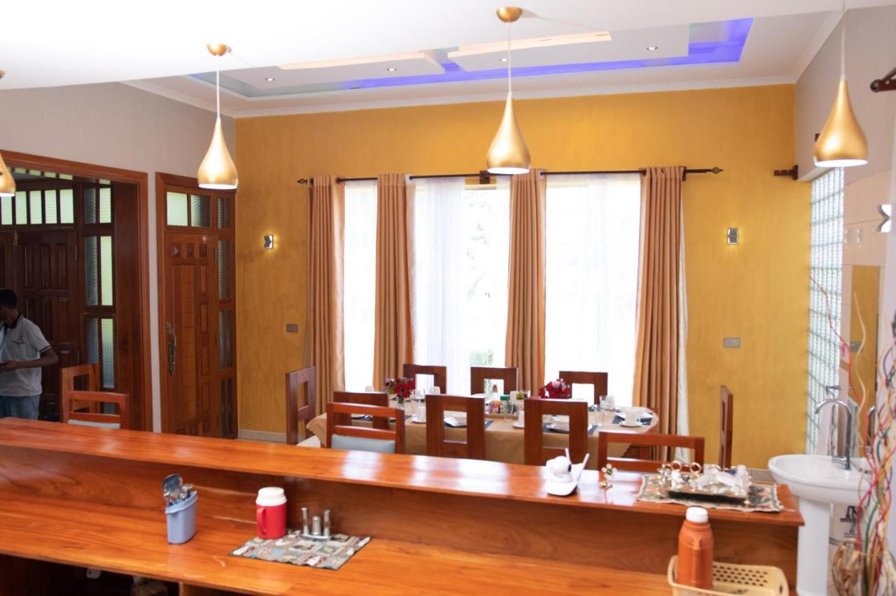 Arusha Royal Panzió Kültér fotó