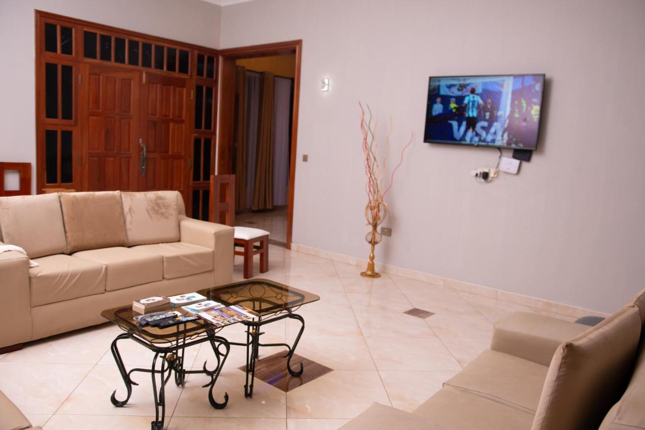 Arusha Royal Panzió Kültér fotó